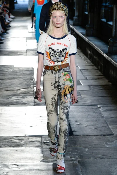 Look 20